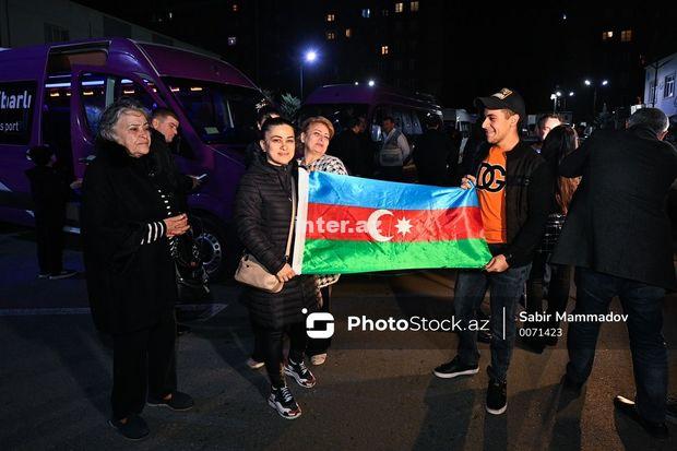 Bayraq Ve Kecmis Mecburi Kockunler.jpg