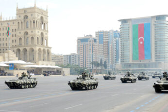 30 prezident 95 harbi parad