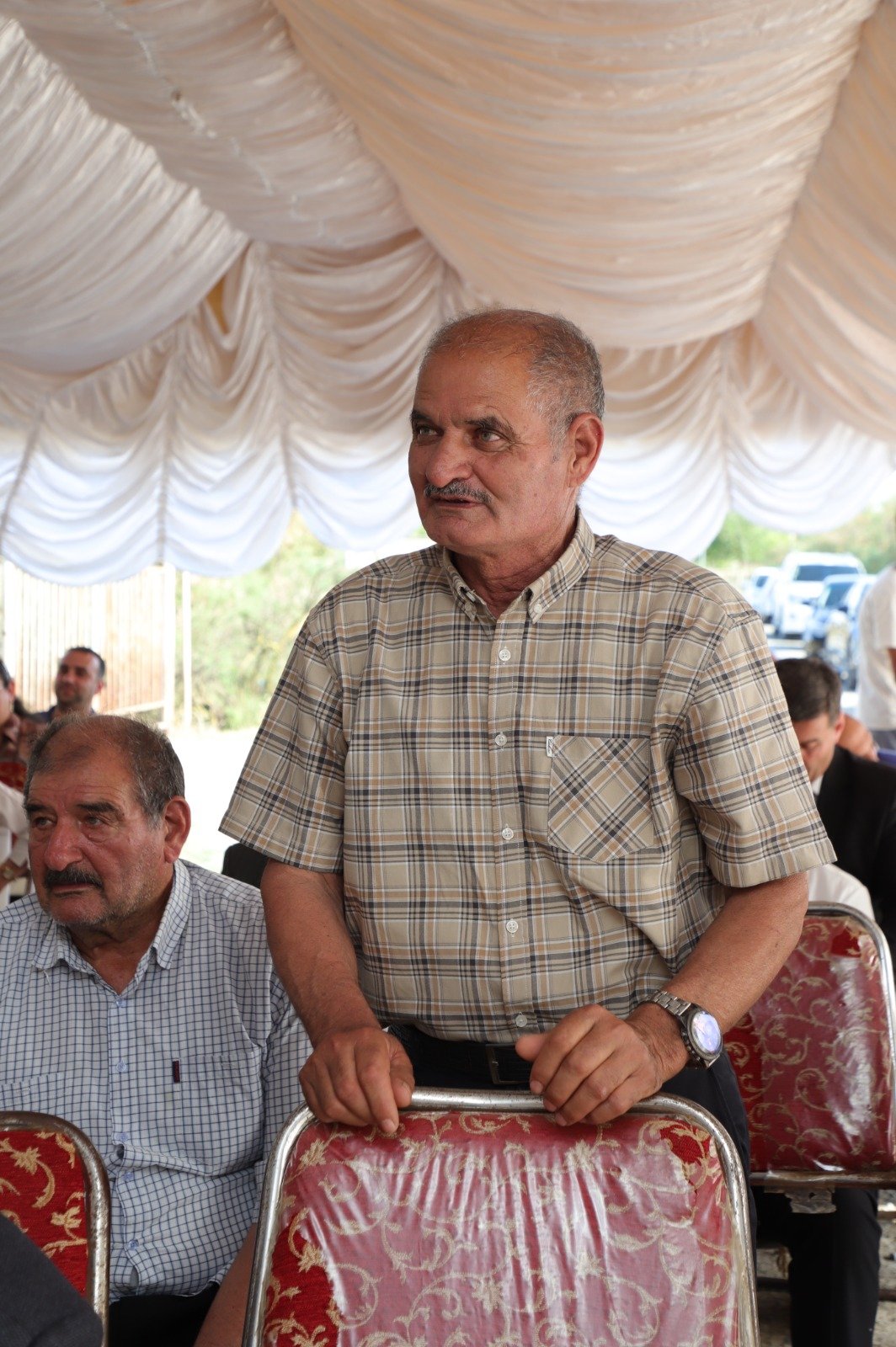 02-6a2abdf180431.jpg